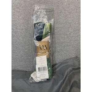 Unisex Virginia Wolf Scarf One Size Green White